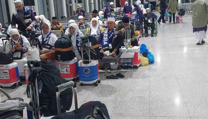 Sebanyak 388 Jemaah Haji Indonesia Mulai Dipulangkan dari Madinah