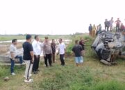 Mobil Xenia Terseret Kereta Api Sejauh 400 Meter, 2 Tewas Di Deliserdang
