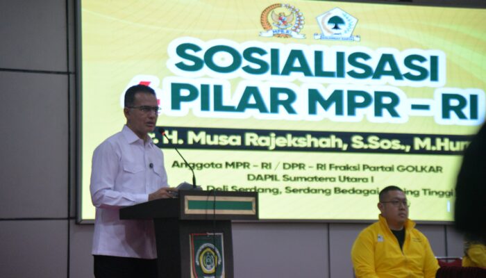 Anggota DPR RI Musa Rajeckshah  Sosialisasikan 4 Pilar Di UISU