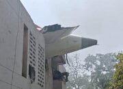 Boeing 787-8 Deamliner Ahmedabad Ke London Jatuh Dan Meledak