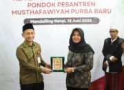 Wabup Madina: Santri Harus Belajar Literasi Keuangan