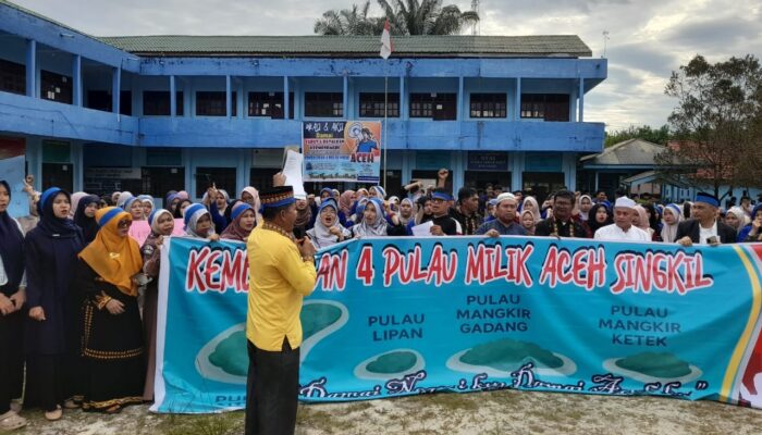 Mahasiswa Aceh Singkil Gelar Aksi Protes Terkait Klaim Empat Pulau
