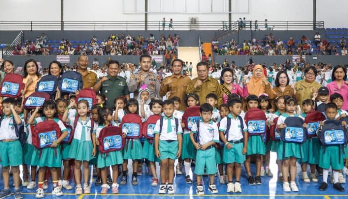 Pelepasan Anak Didik PAUD SAB Dirangkai Pengukuhan Bunda PAUD