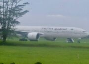 Pesawat Saudi Airlines Mendarat Darurat Di KNIA