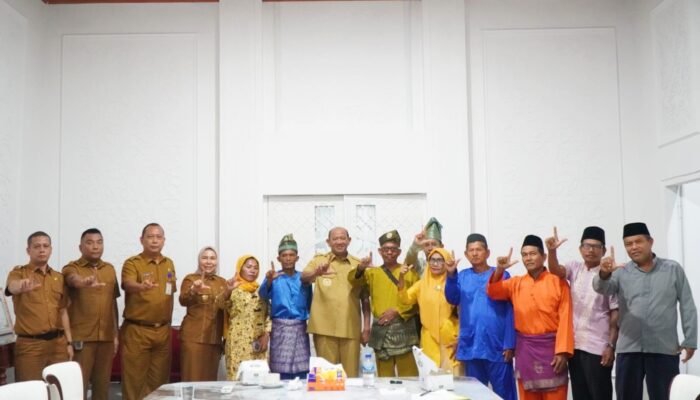 Syah Afandin Dukung Perjuangan Masyarakat Adat Pertumbukan Bingai