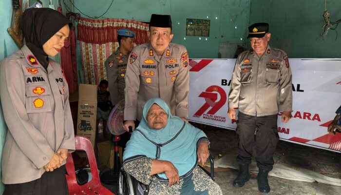 Sambut Hari Bhayangkara, Kapolres Binjai Serahkan Bantuan Sosial