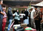 Wali Kota Banda Aceh Salurkan Bantuan Korban Kebakaran Ateuk Pahlawan