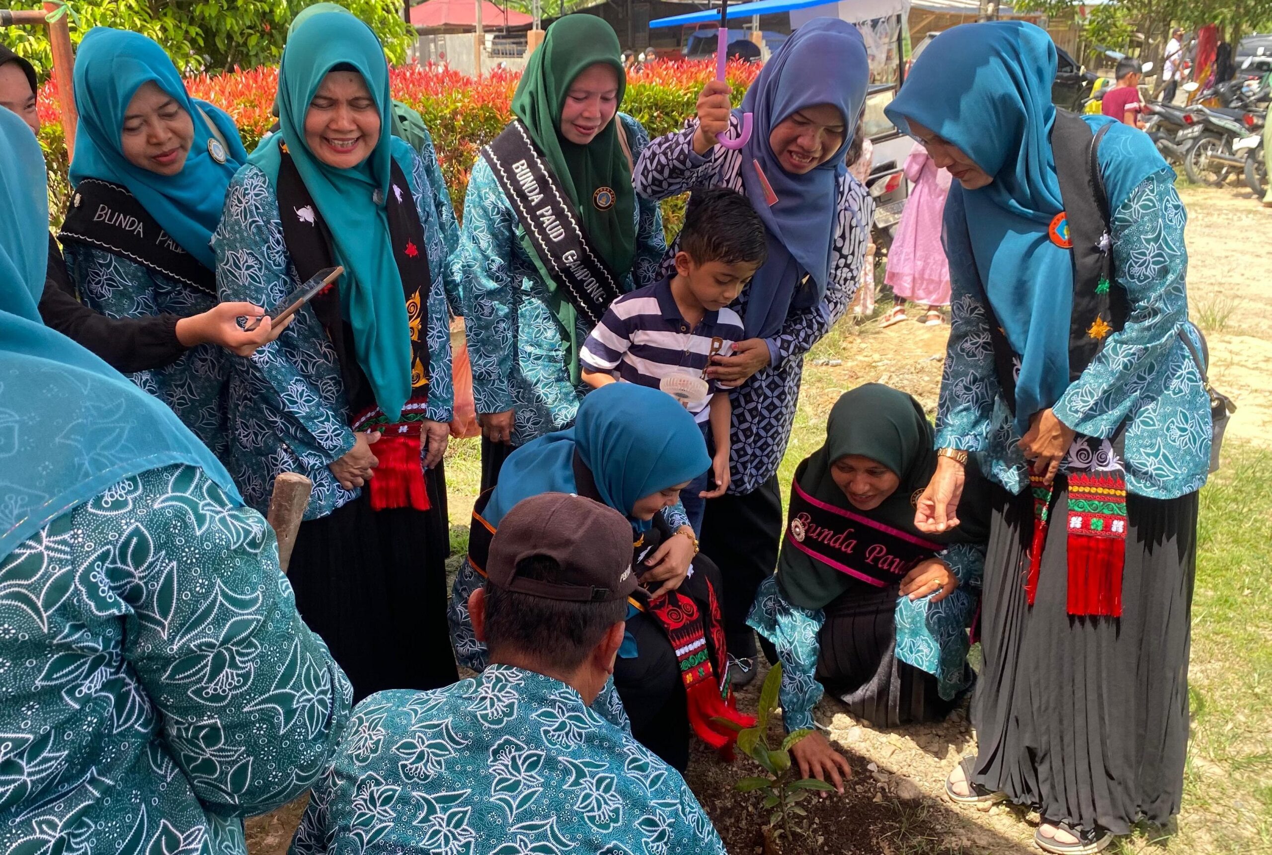 Bunda PAUD Aceh Timur Hadiri Peringatan Hari Lingkungan Hidup Sedunia