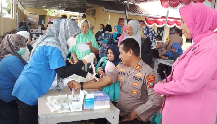 Polsek Batangkuis Gelar Bakti Sosial