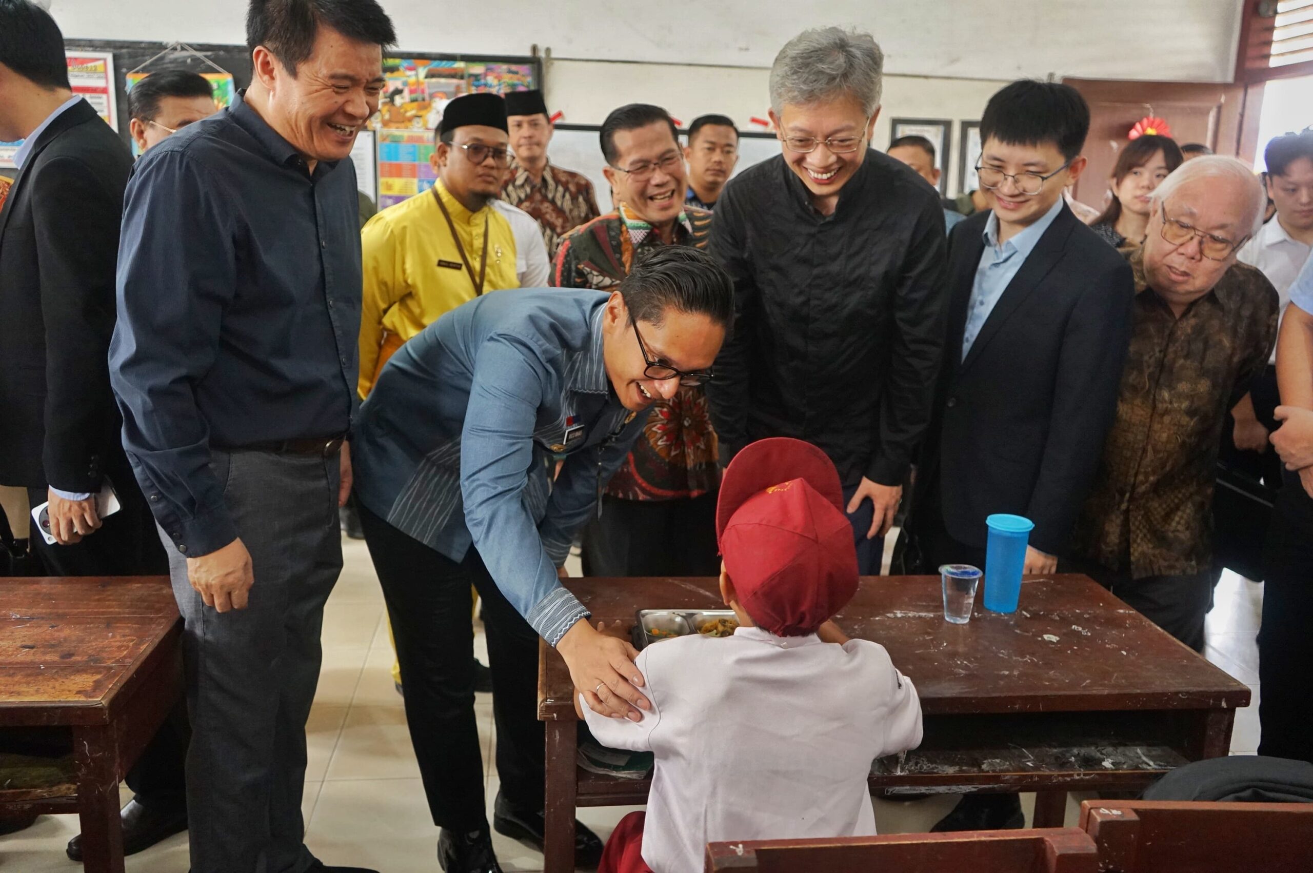 Wali Kota Medan Dan Duta Besar Tiongkok Tinjau Pemberian MBG, Ini Hasilnya
