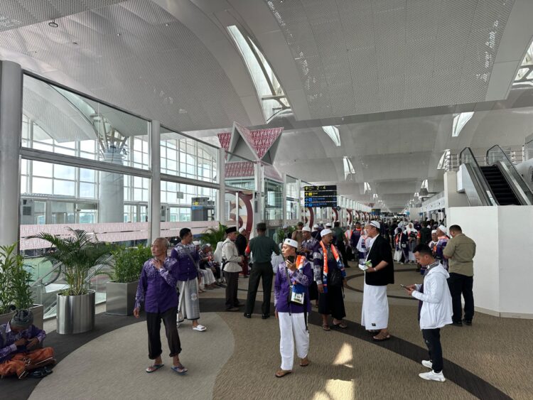 376 Jemaah Haji Dievakuasi Ke Ruang Tunggu Keberangkatan Internasional Bandara Kualanamu