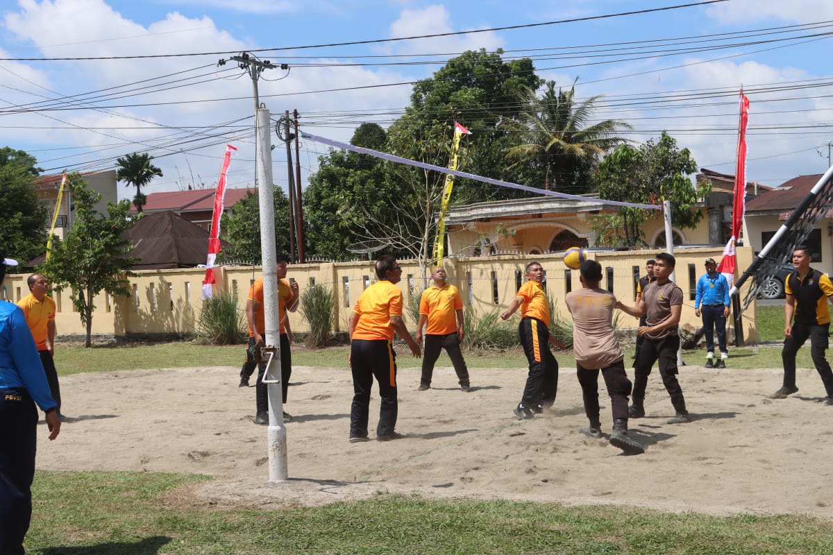 Sambut Hari Bhayangkara, Polres Simalungun Gelar Pertandingan Olahraga Tradisional
