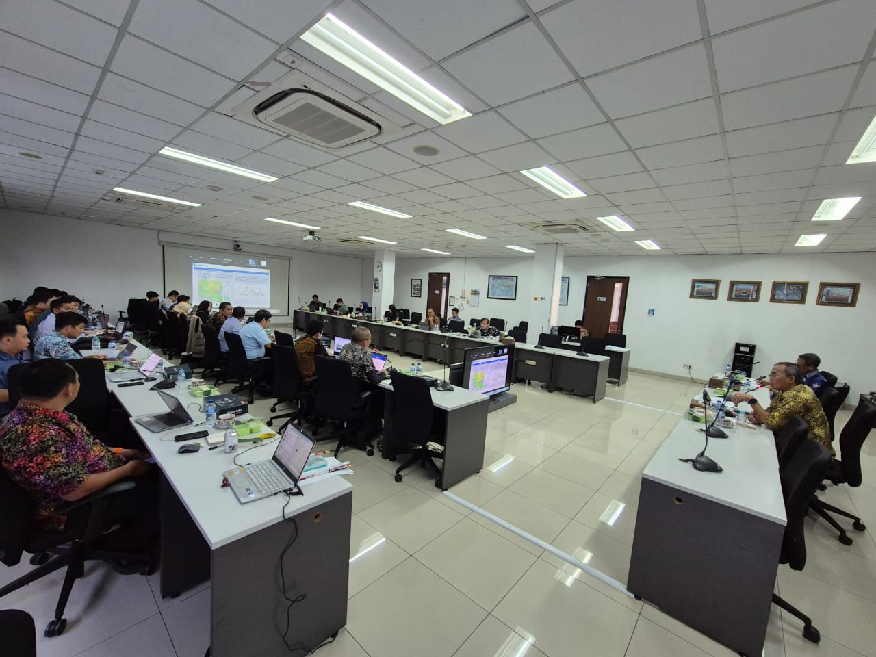 PLN UIP SBU Hadiri Sidang Pleno Sertifikasi Izin Desain PLTA Peusangan