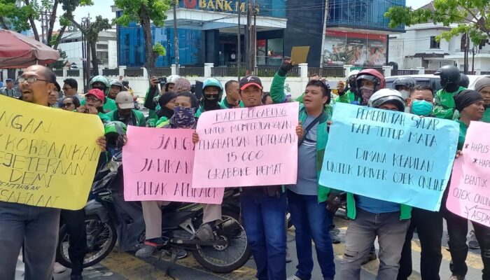 Gubsu Diminta Cari Solusi Aplikator Rugikan Driver Ojol