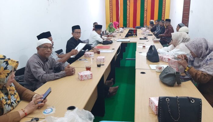 Tuha Peut Gampong Buket Meutuah Perdalam Adat Dan Keistimewaan Aceh Ke MAA Langsa