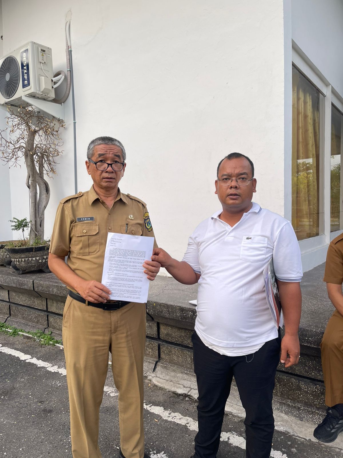 Dua Anggota DPRD Tebingtinggi Pertanyakan Dasar Hukum Pembebastugasan Direktur RSKP