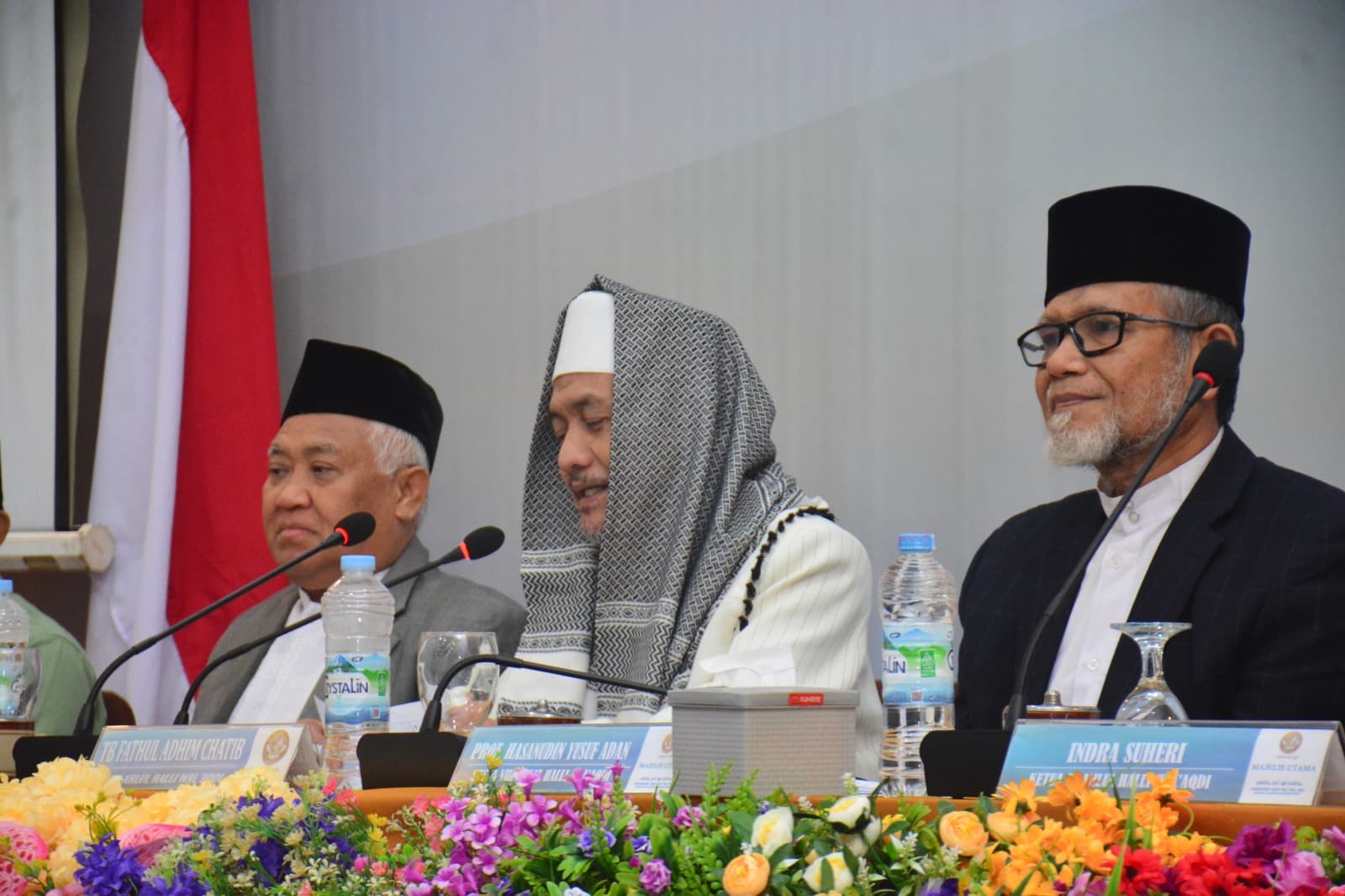 Prof Hasanuddin Yusuf Adan Narasumber Muzakarrah Ulama Dunia