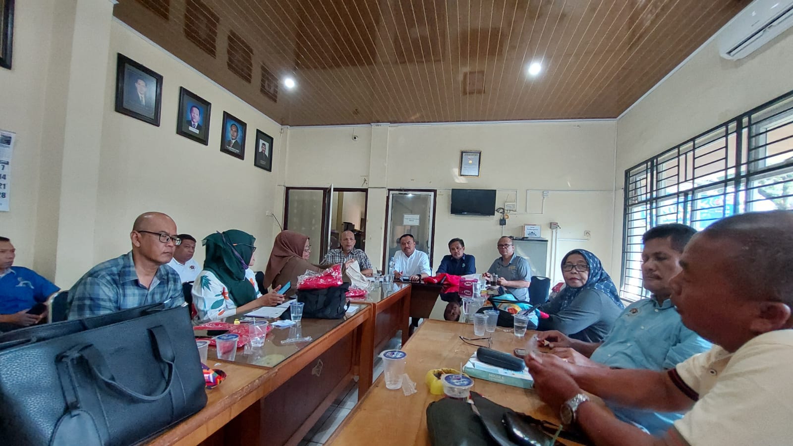 Dua Sepeda Motor Hadiah Utama Family Gathering PWI Sumut