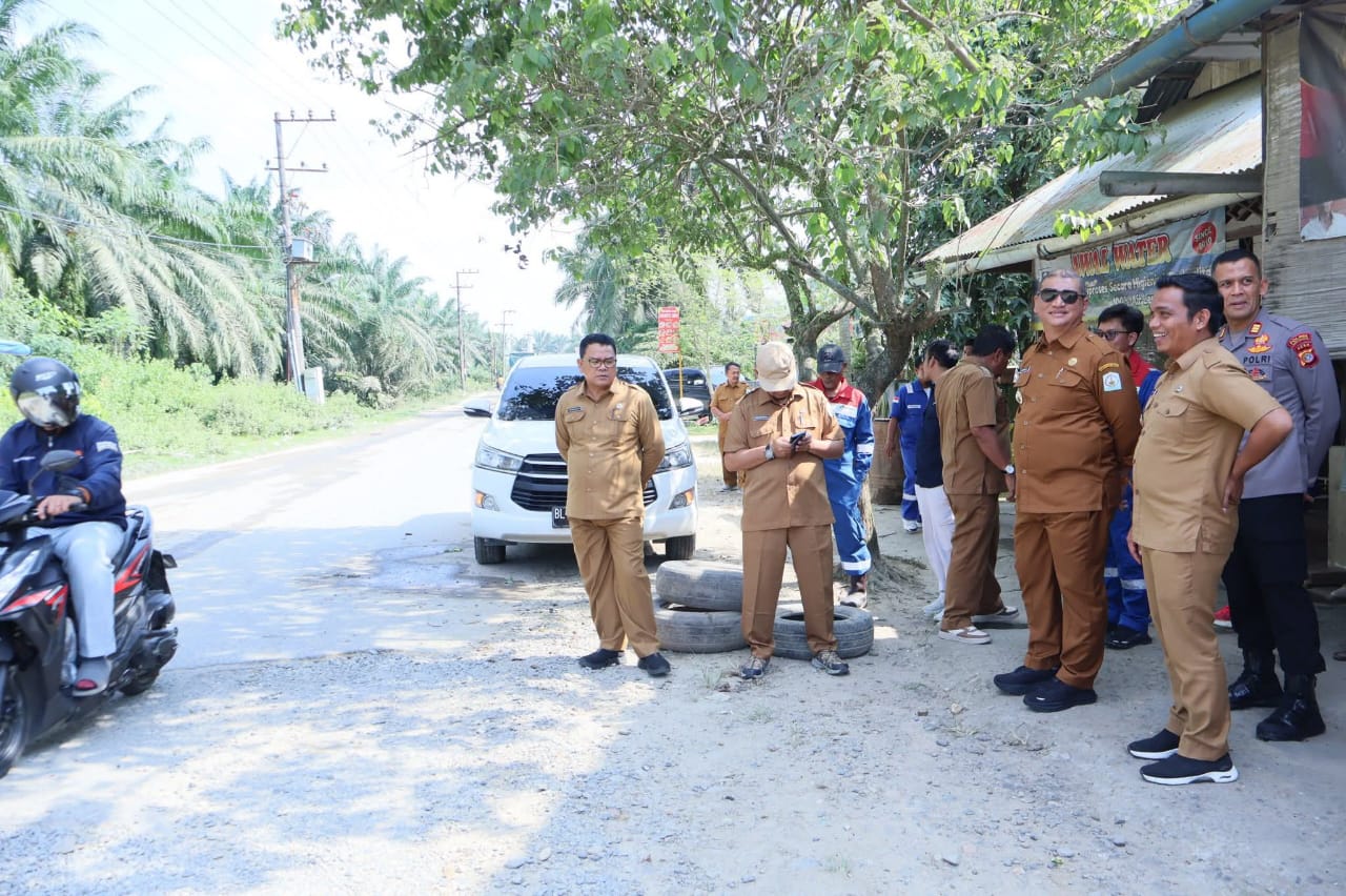 Jalan Rusak Simpang Upah-Simpang Lima Rantau Aceh Tamiang Belum Bisa Diperbaiki