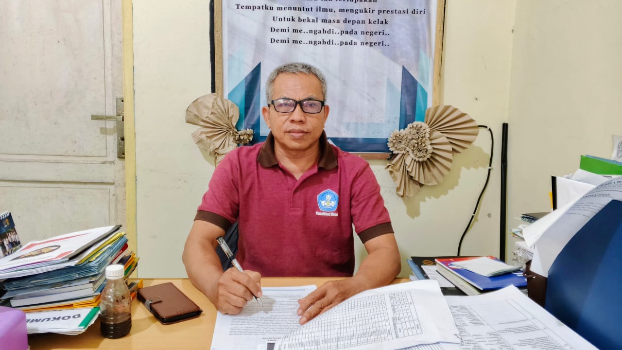 SMK Negeri 1 Percut Seituan Tak Pernah Tahan Raport Siswa
