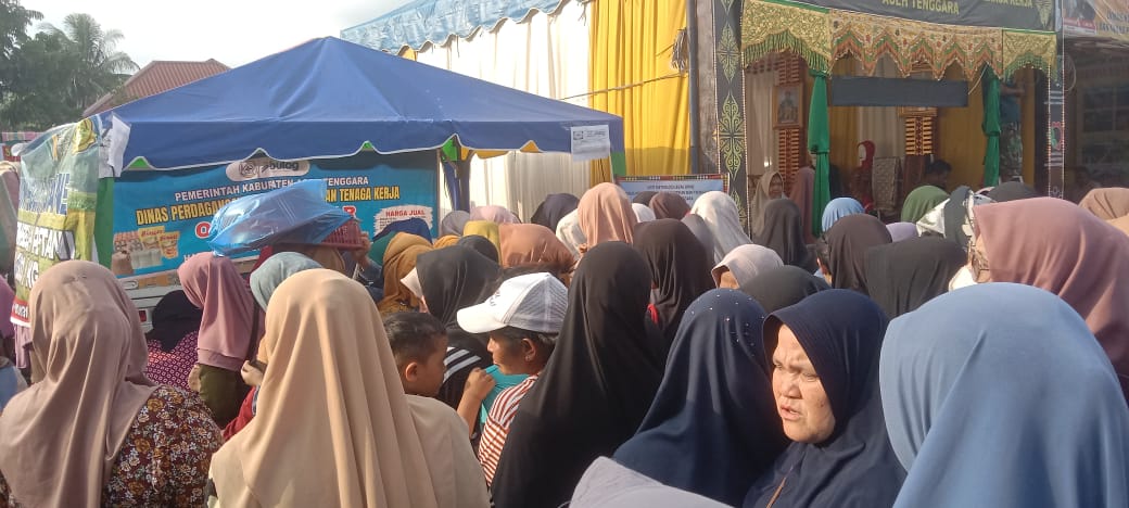 Warga Agara Keluhkan Habisnya Beras Murah Di Operasi Pasar