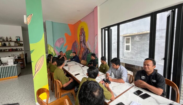 Membangun Tim Tangguh: Queen Parrona Hotel Training Internal Bersama Corporate Sativa