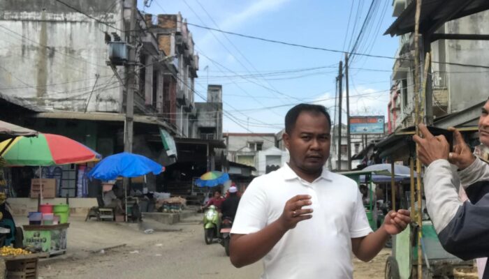 Transaksi Daring Ancam Pasar Tradisional