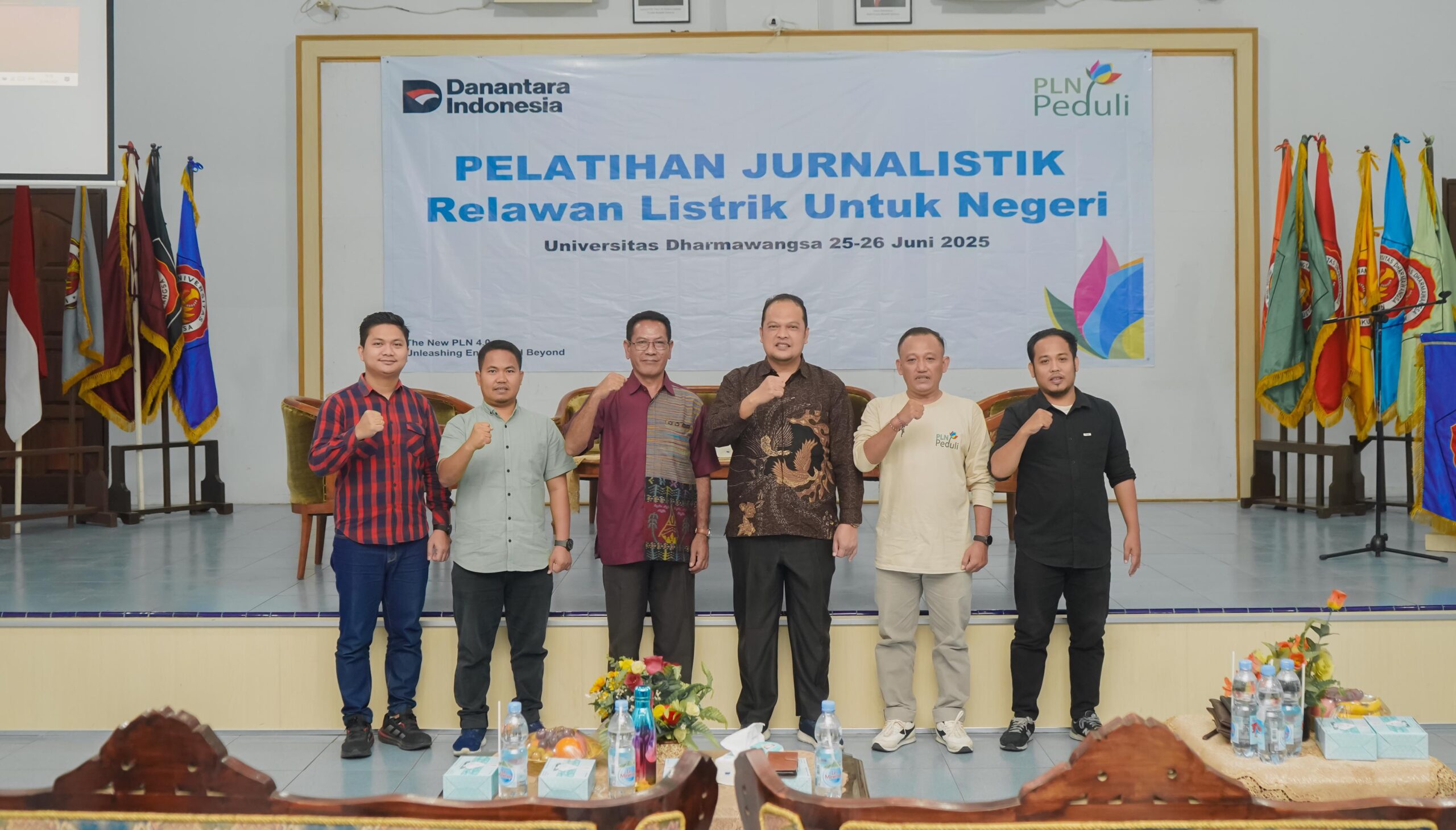PLN Gelar Pelatihan Jurnalistik kepada Himpunan Mahasiswa Listrik Kota Medan