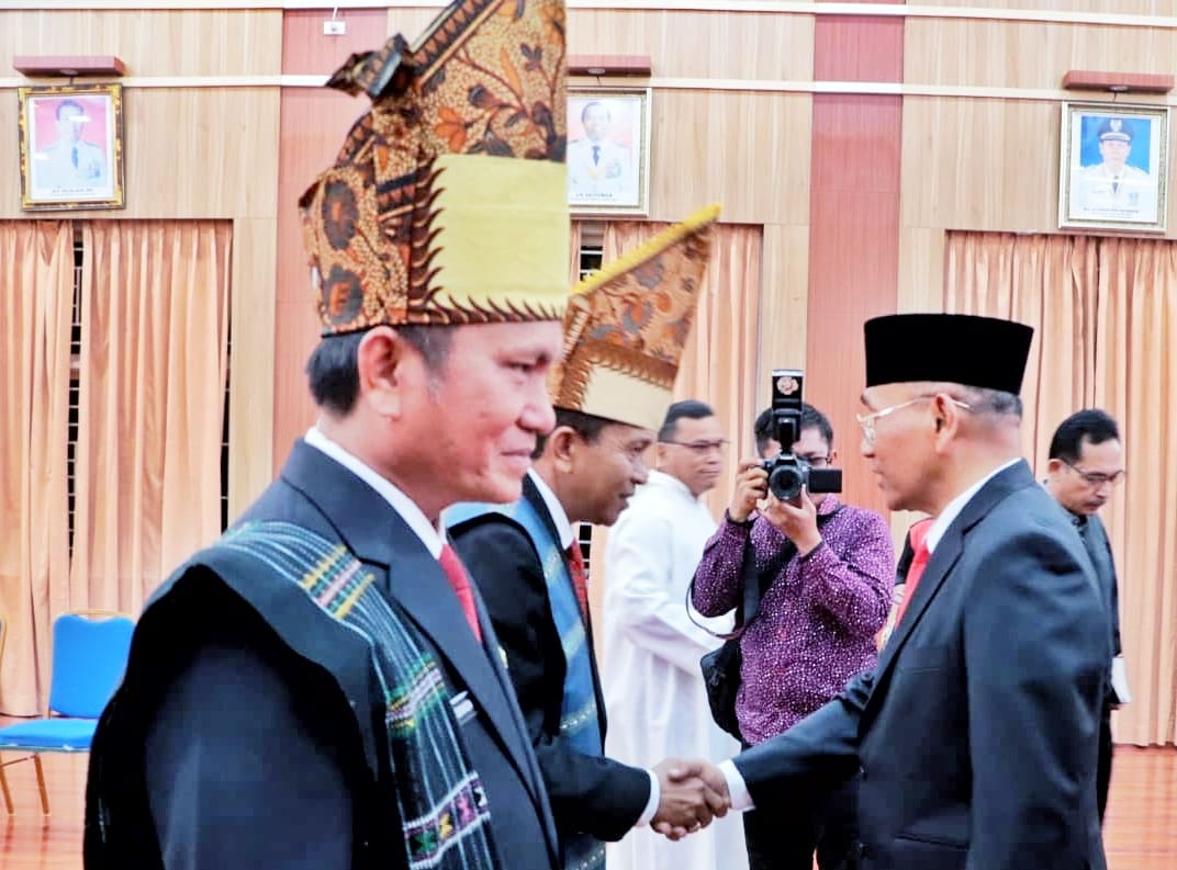 Esron Dilantik Jadi Asisten, Jonni Jadi Kadis Perpus, Pejabat Sekda Dan Ka BKPSDM Kosong