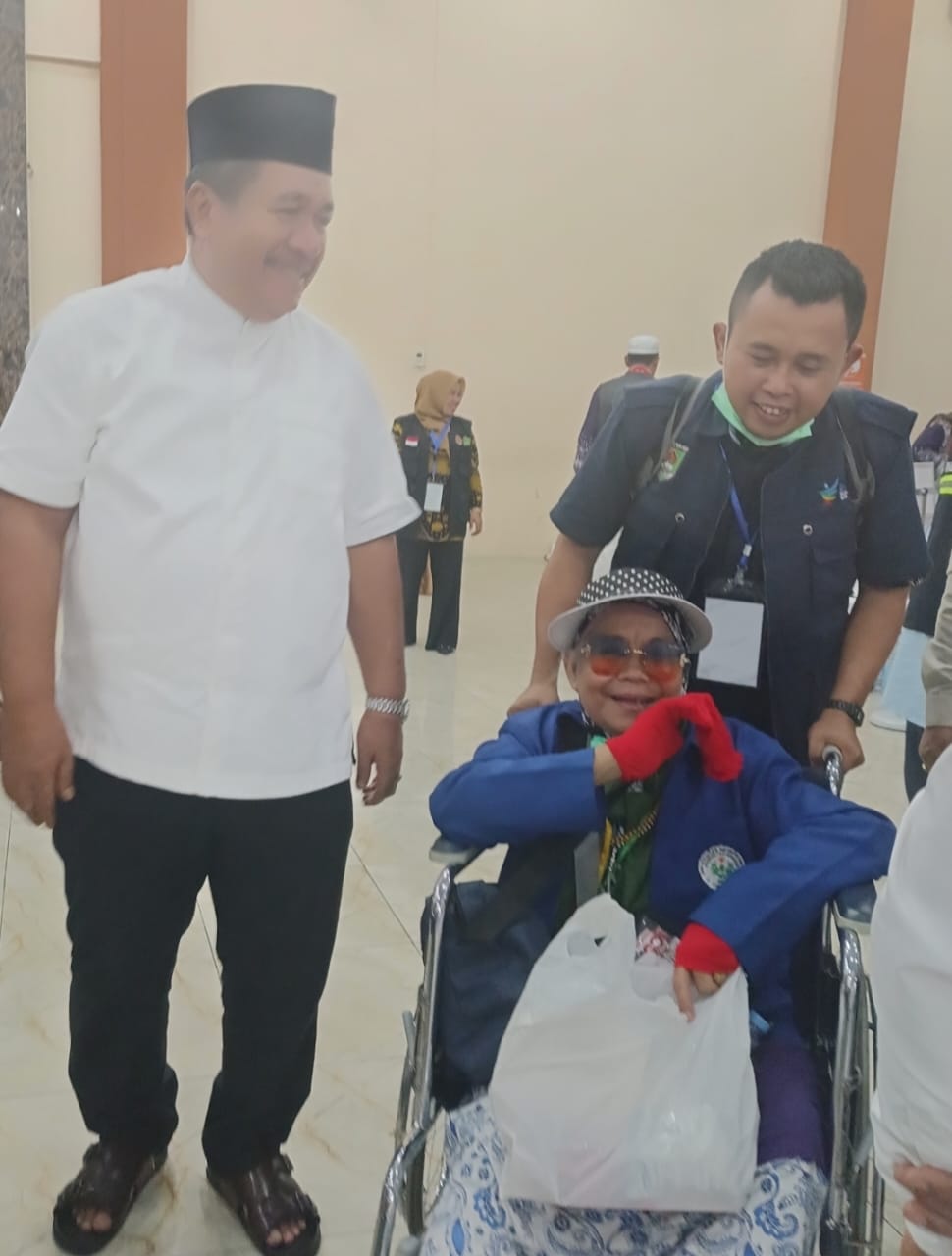 Bupati Asahan Jemput Langsung Jamaah Haji Tanazul Di Kloter 14