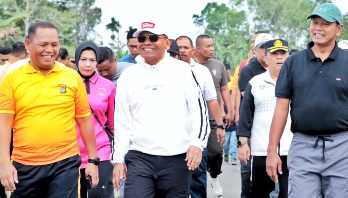 Gerak Jalan Sambut HUT Bhayangkara Di Simalungun