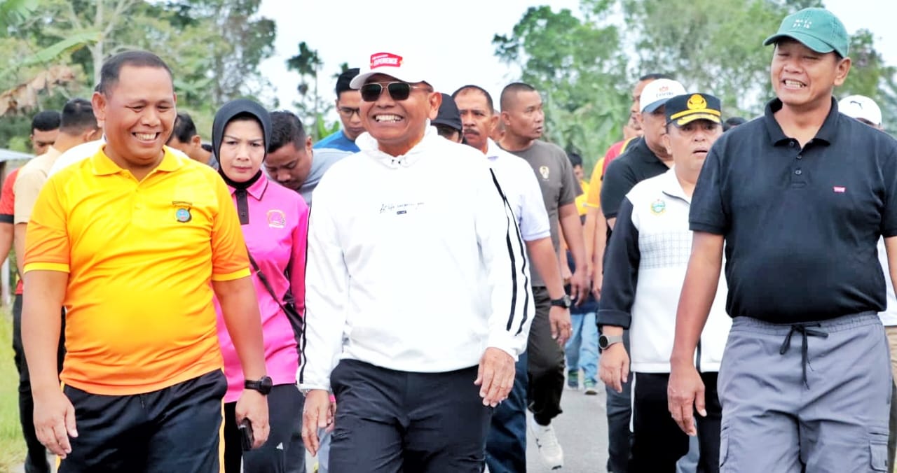 Gerak Jalan Sambut HUT Bhayangkara Di Simalungun