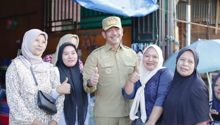 Bupati Madina Ajak Pedagang Pindah Ke Pasar Eks Bioskop Tapanuli