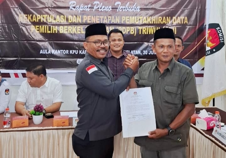 KPU Tapsel Gelar Rapat Pleno Pemutakhiran Data Pemilih Berkelanjutan