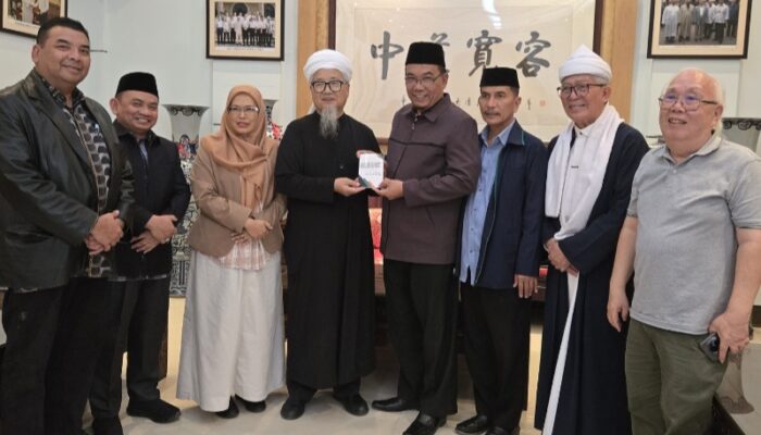 Rektor UNIVA Diundang Ke Tiongkok