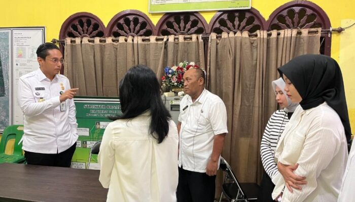 Rico Waas Temukan Absensi Fiktif Lurah Sari Rejo Saat Sidak, Jabatan Terancam Dicopot