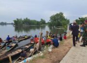 HNSI Kota Medan Dan YONMARHANLAN I Lakukan Bersih-bersih Danau Siombak