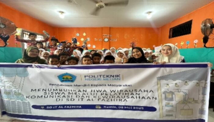 Polmed Latih Siswa SD IT Al-Fazhira Berwirausaha Lewat Media Sosial