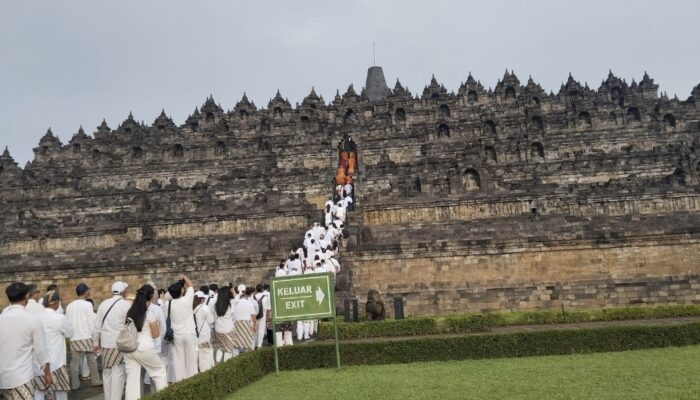 150 Umat Buddha Ikuti Uji Coba Kunjungan Wisata Spiritual di Borobudur