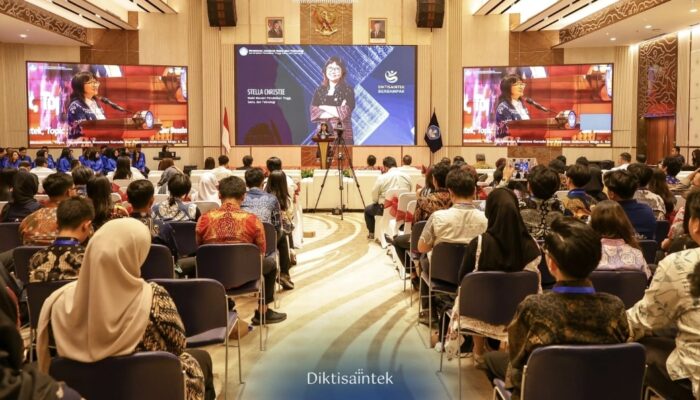 Wamendiktisaintek Stella Christie Semangati 337 Penerima Beasiswa Indonesia Maju dan Garuda