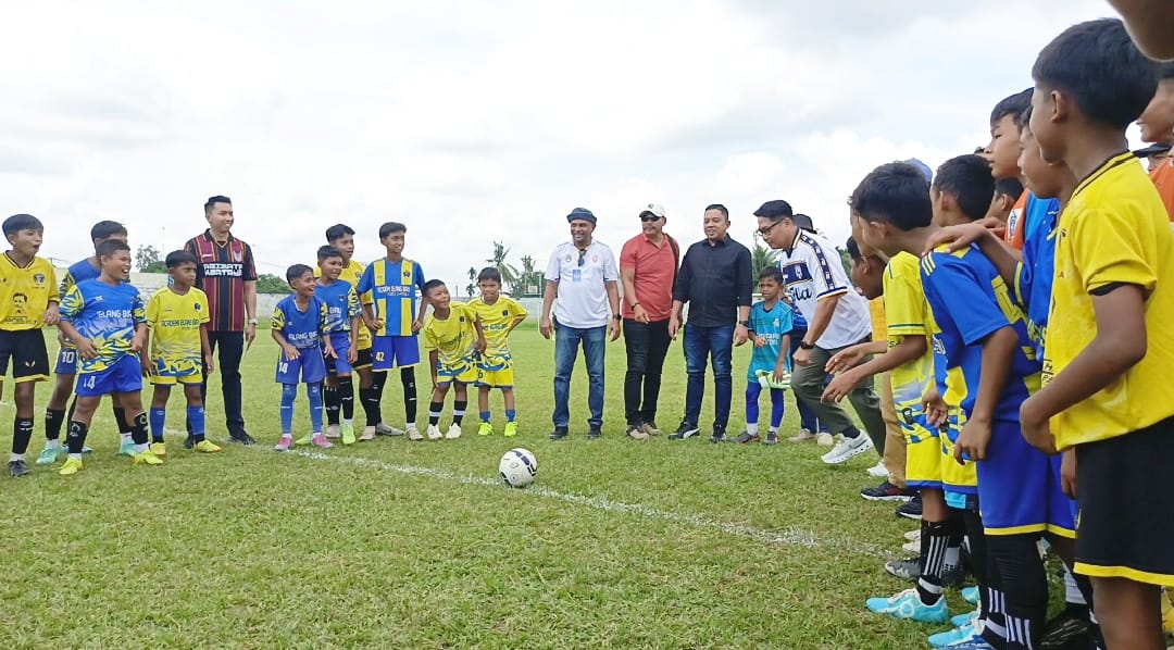 Wakil Wali Kota Langsa Buka Turnamen Sepakbola HUT Ke-16 SSB Elang Biru
