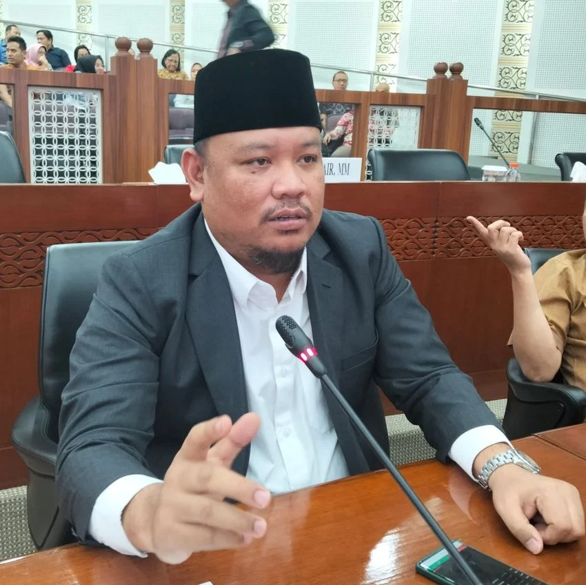 Anggota DPRD Sumut Zeira Salim Ritonga: Beri Kesempatan Kepada Polisi Usut Tuntas Terbakarnya Rumah Hakim Khamozaro Waruwu