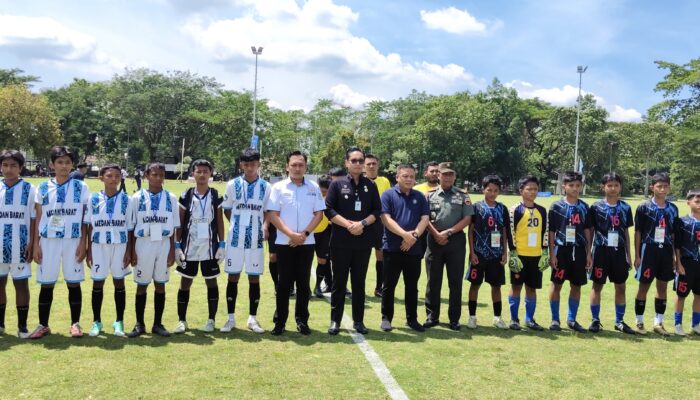 Rico Waas Buka GSI Piala Wali Kota