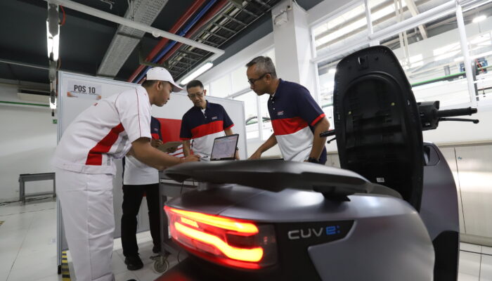 AHM-TSC Uji Kompetensi Teknisi Honda