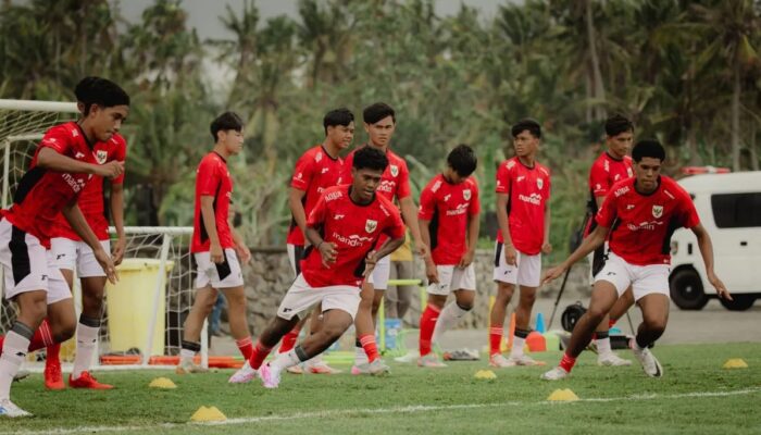Timnas U-17 Ujicoba Tiga Negara Di Medan