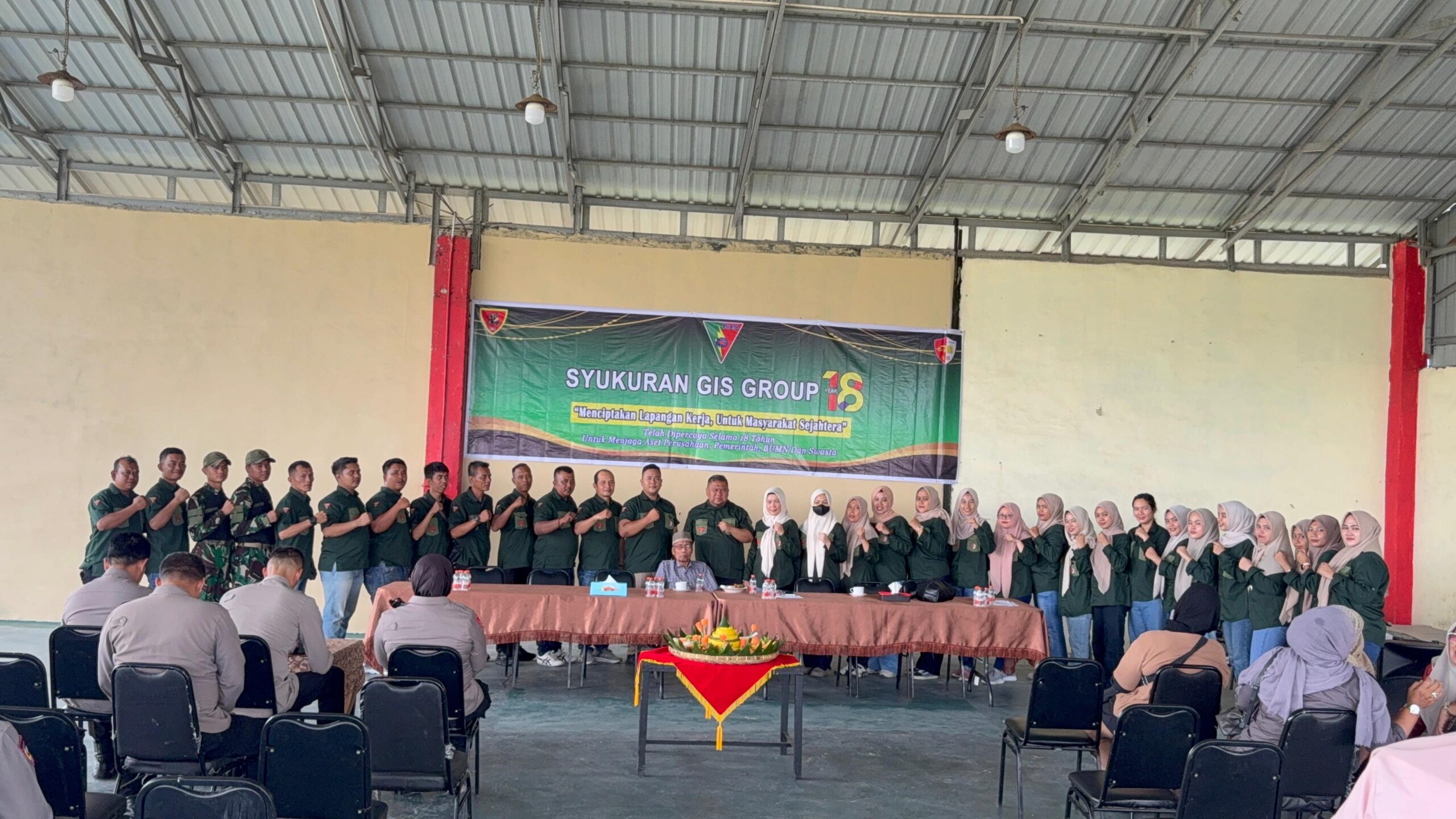 Syukuran HUT Ke-18 GIS Group Meriah Dan Bernuansa Kekeluargaan