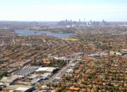 Trillion Rupiah Game: Mengupas Strategi Investasi Properti Iwan Sunito