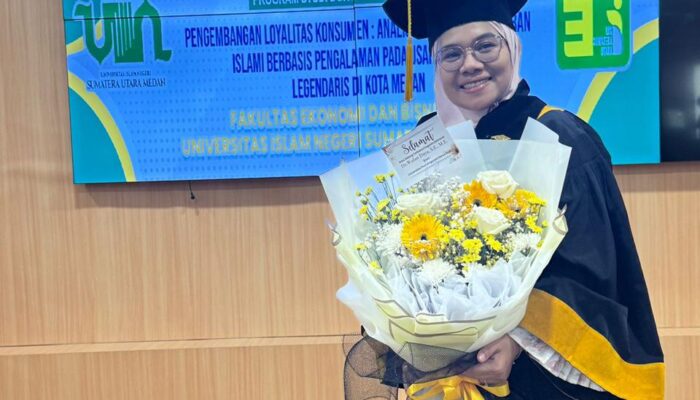 Wulan Dayu Selesaikan Doktor, Bahas Loyalitas Konsumen