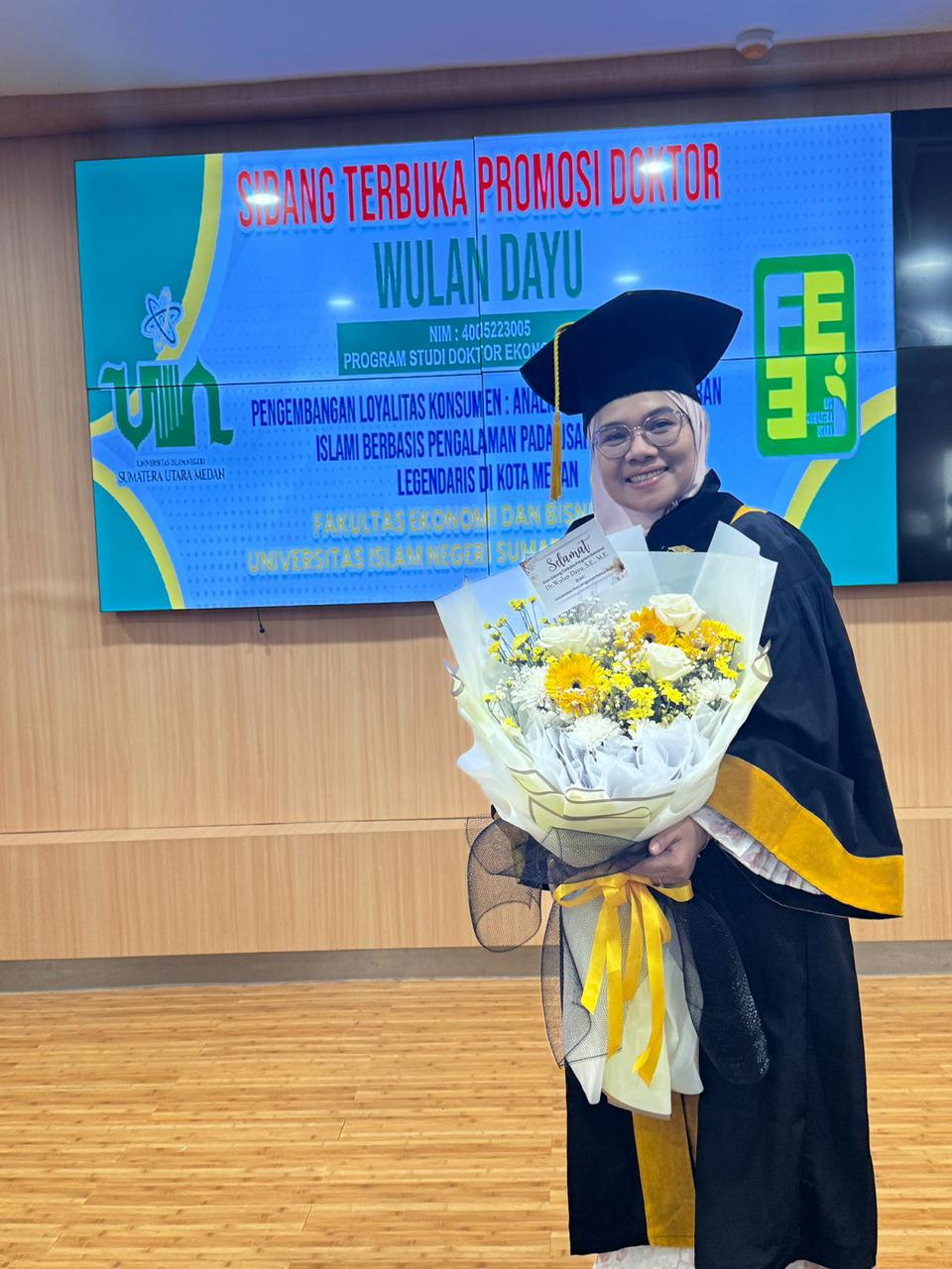 Wulan Dayu Selesaikan Doktor, Bahas Loyalitas Konsumen