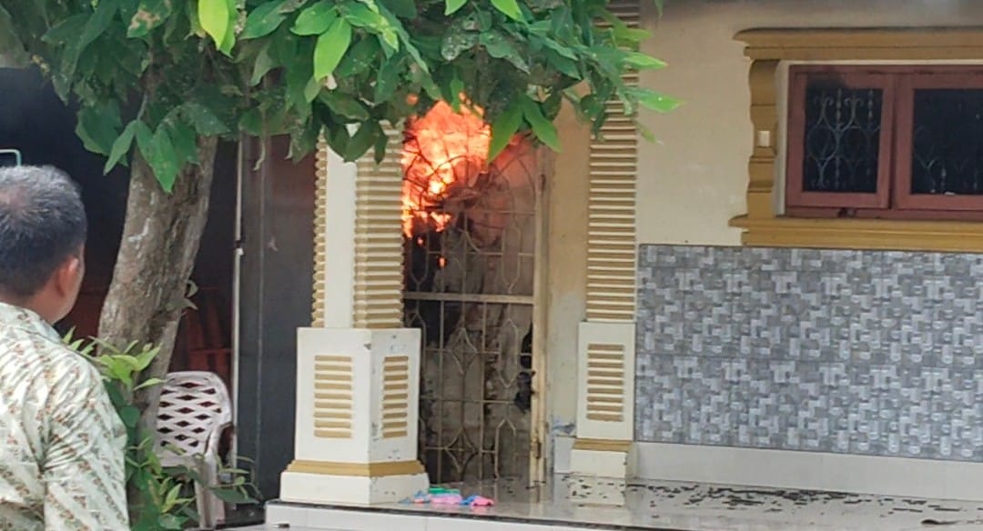 Kebakaran Hanguskan Rumah Kosong Di Batubara